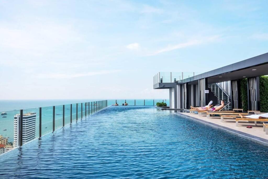 Central Pattaya - Sea View Large Balcony Condo With Infinity Pool Exterior foto